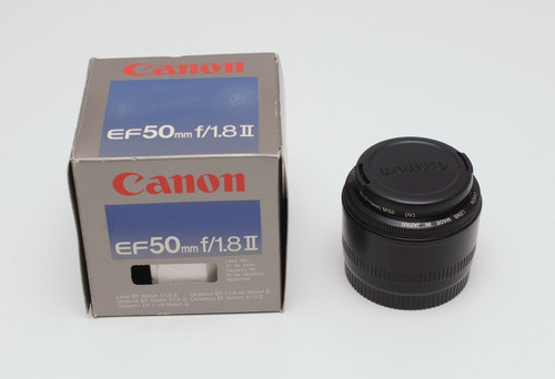 Canon 50mm 8 ii - f/1.8,