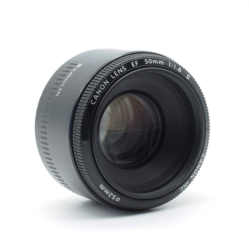 Canon 50mm 8 ii - f/1,8,